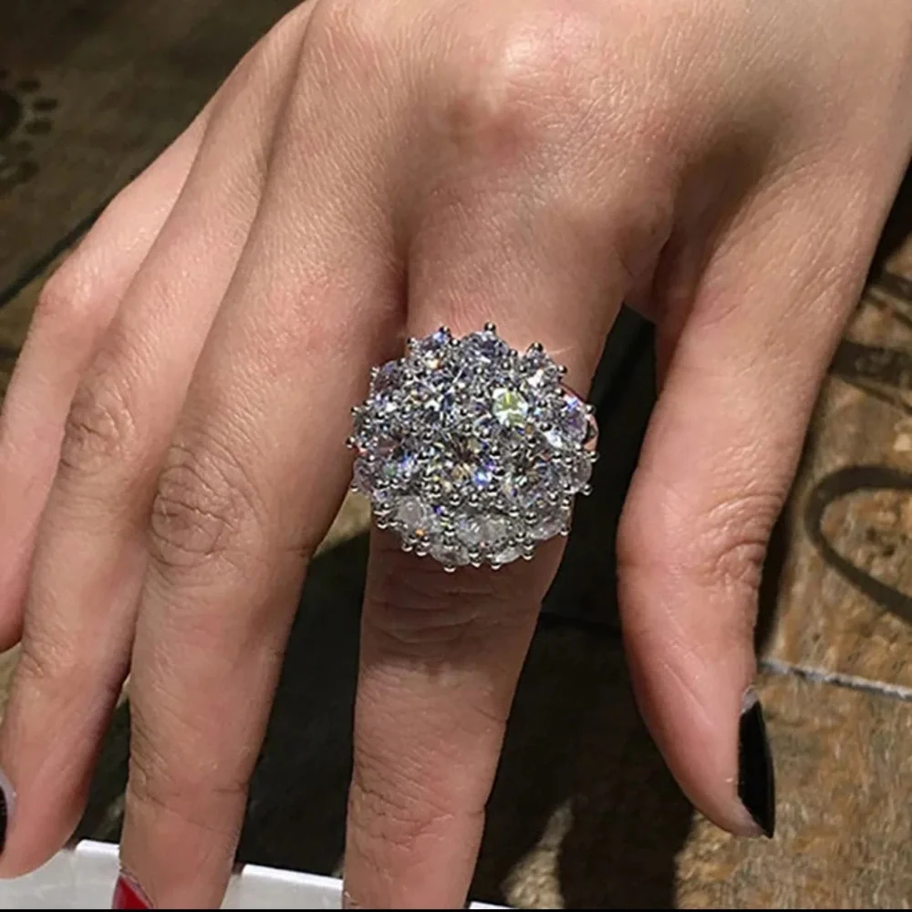 New Luxury 925 Silver Beautiful Flower Diamond Ring - Picture 5 of 5